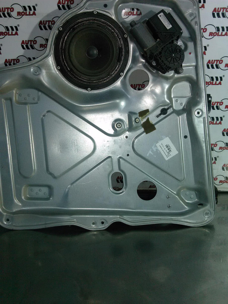 Macara+motoras dreapta fata Transporter T5, 2.5 tdi, an 2004