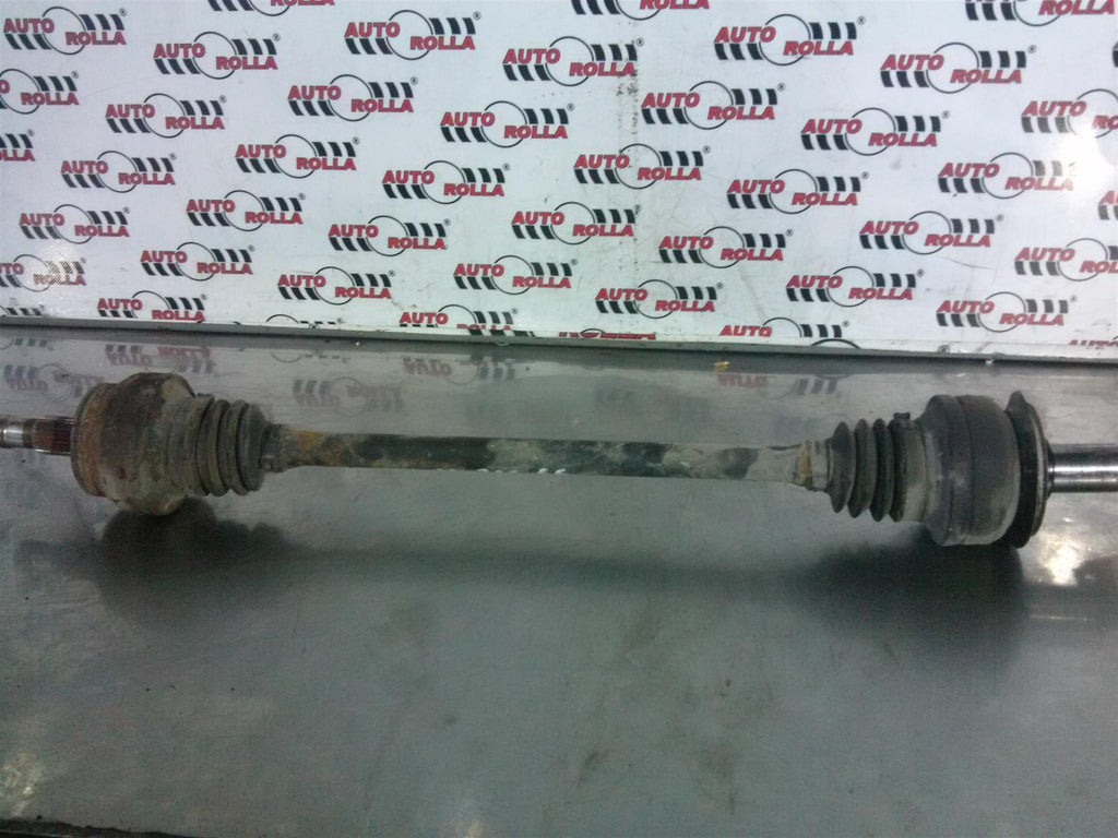 Planetara dreapta spate Mercedes w212 2.2cdi,an 2016 Facelift