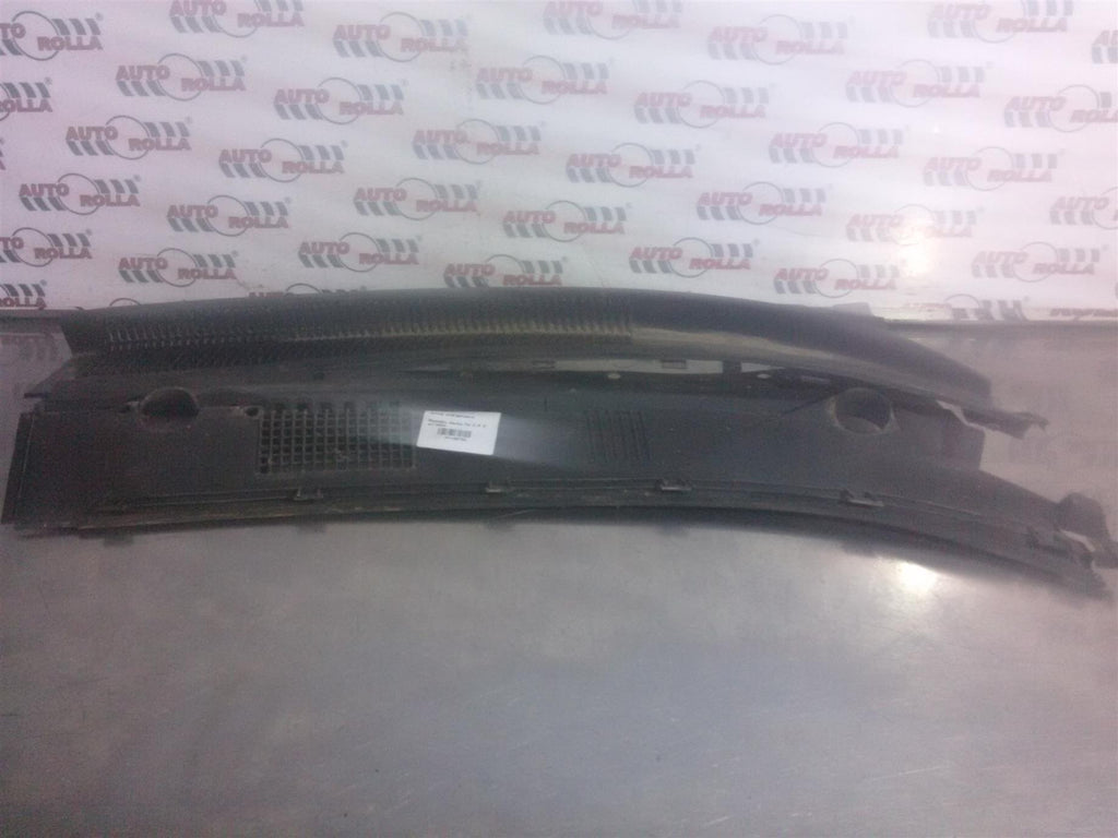 Grila stergatoare Hyundai Santa Fe 2.0 d, an 2004