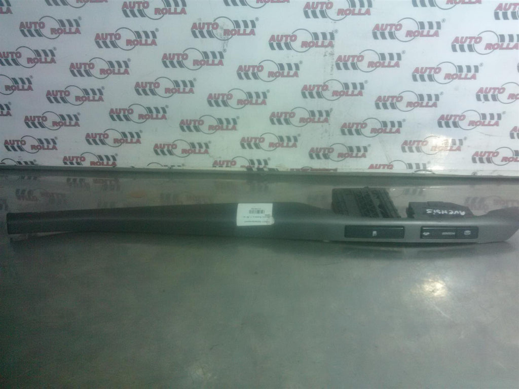 Suport cafea+ornament Toyota Avensis,1.8S an 2000