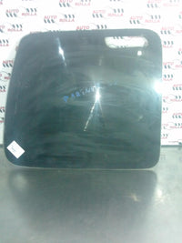 Geam stanga spate Peugeot Partner 2.0 hdi, an 2004