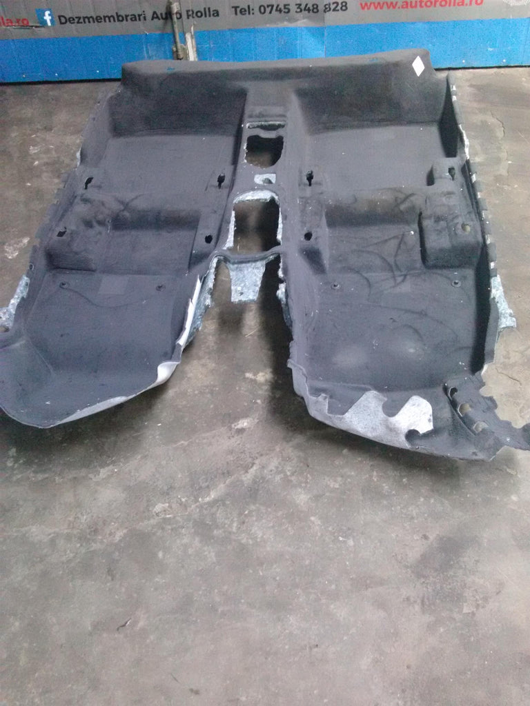 Mocheta podea Volkswagen Passat b8, 2.0D, 4X4 2016 2.0 tdi