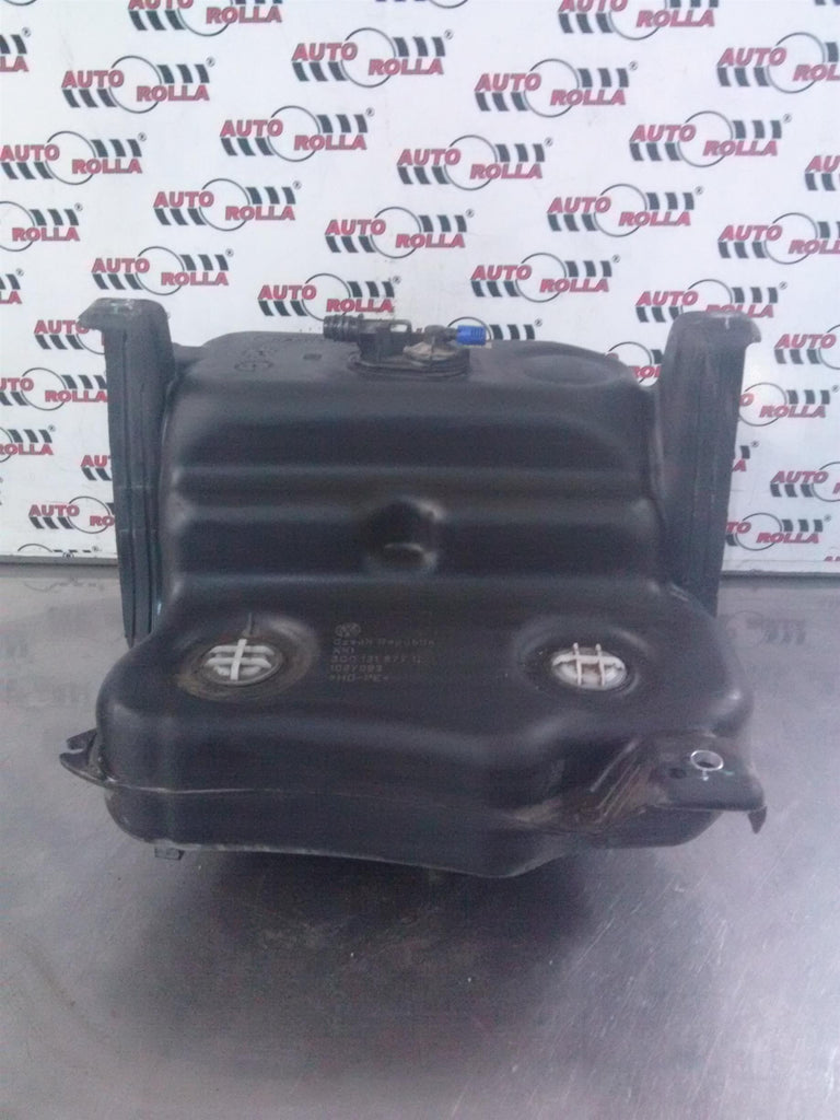 Rezervor adblue Volkswagen Passat b8, 2.0D, 4X4 2016 2.0 tdi