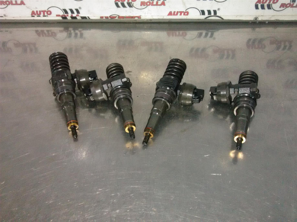 Injectoare set Volkswagen Golf 6, 1.9 tdi, an 2011