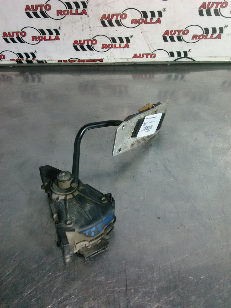 Pedala acceleratie Renault Trafic 1.9, an 2006