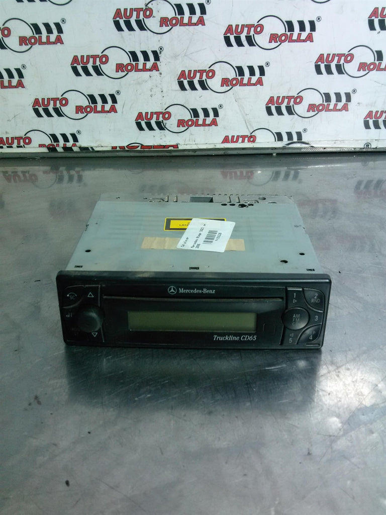 Cd player Mercedes Atego 1823, an 2006