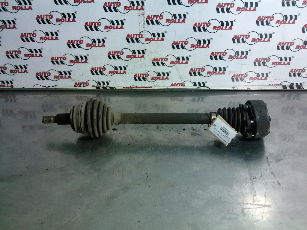 Planetara stanga fata Volkswagen Golf 4, 1.4S, an 2002