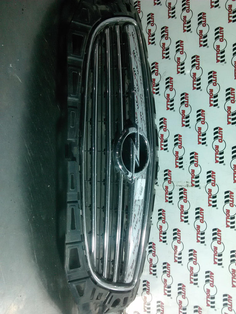 Grila bara fata Opel Insignia 2.0 d, an 2011, euro 5, automata, A20DTH