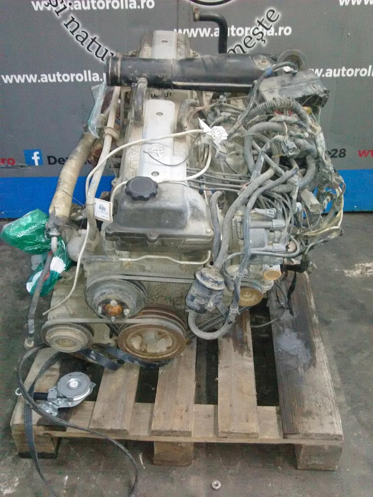 Motor complet Toyota Land Cruiser, 4.7S, an 1998