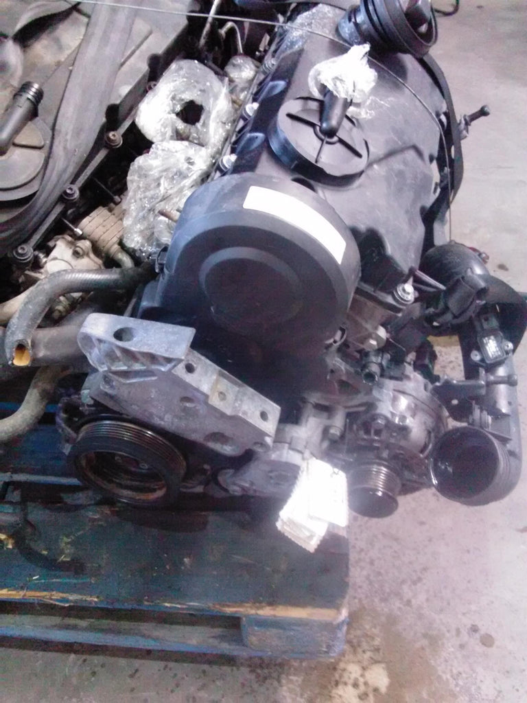 Ambreiaj complet Volkswagen Golf 5 Plus, 2.0TDI, an 2008, BMM