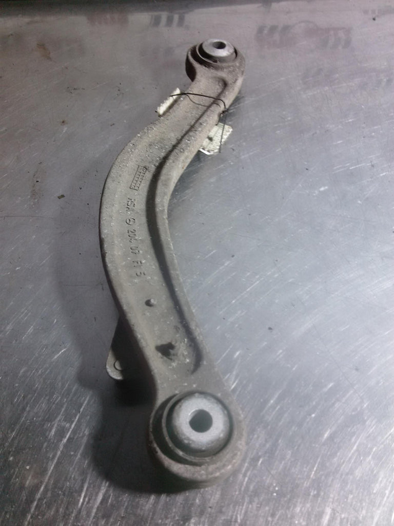 Brat superior stanga spate Mercedes W212 E class 2.2CDI, euro 6, 2015