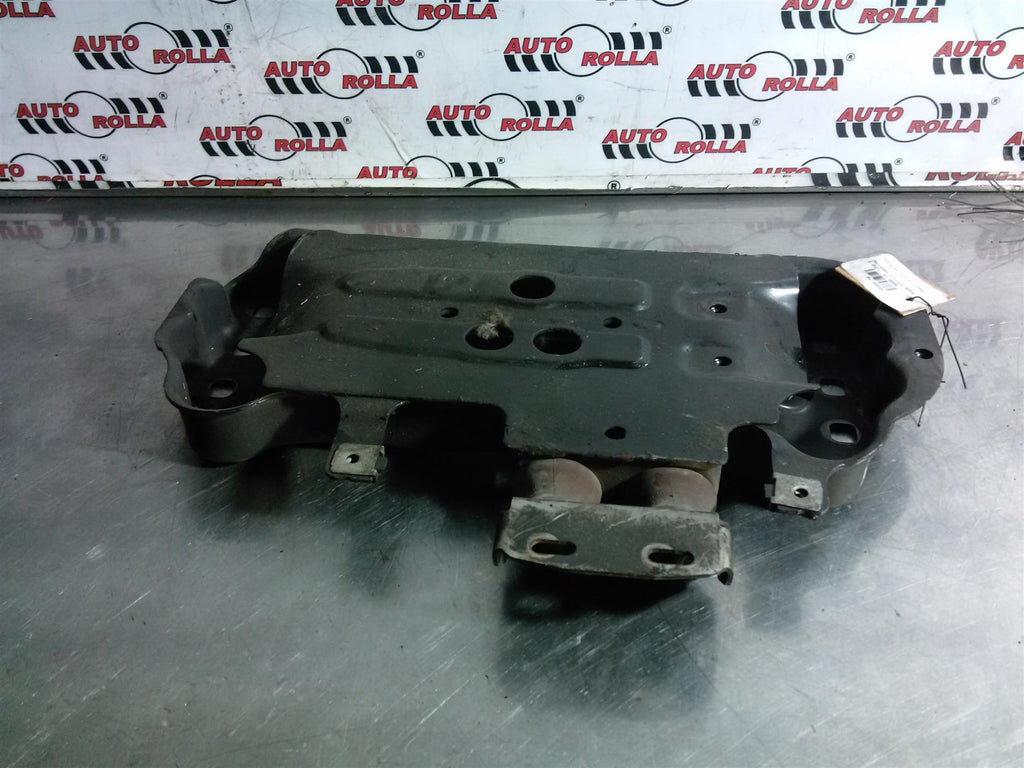 Traversa cutie viteze Mercedes C class W204 2.2CDI, an 2009