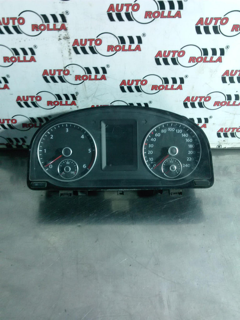 Ceasuri bord Volkswagen Caddy 1.6 tdi, an 2014, CAY