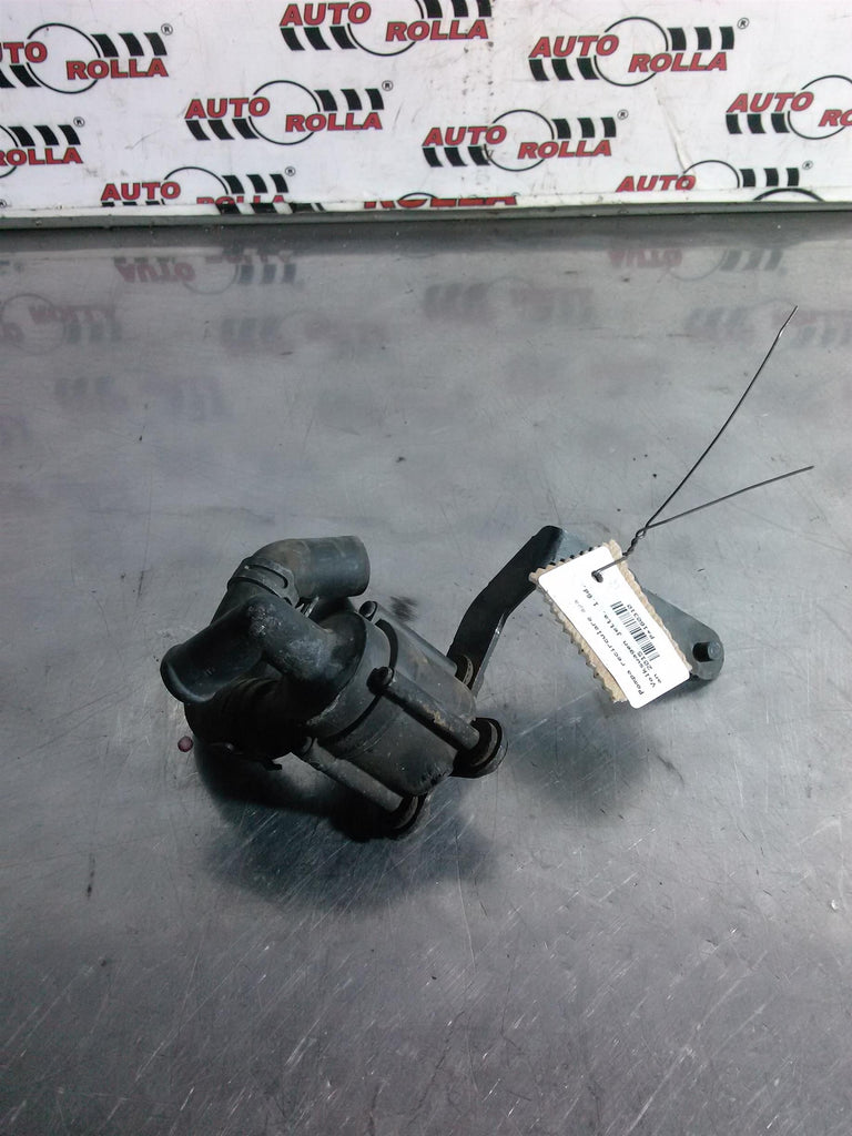 Pompa recirculare apa Volkswagen jetta, 1.6d, an 2015