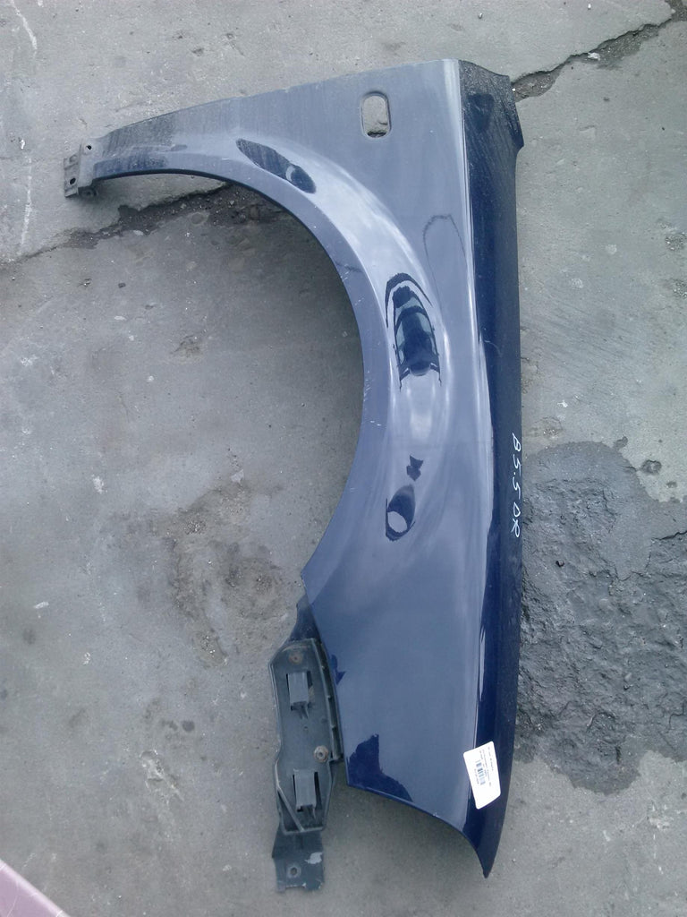 Aripa dreapta Volkswagen Passat B5 break, an 2003