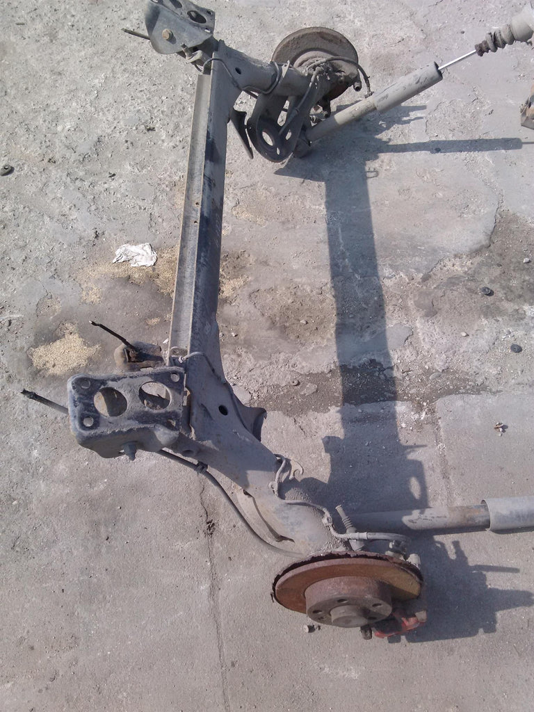 Punte spate Volkswagen Golf 4, 1.4S, an 2002