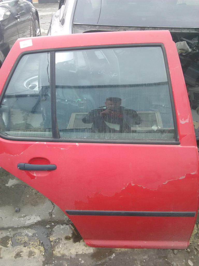 Usa dreapta spate Volkswagen Golf 4, 1.4S, an 2002