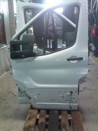 Usa stanga fata Ford Transit,  2.0 d, an 2018.