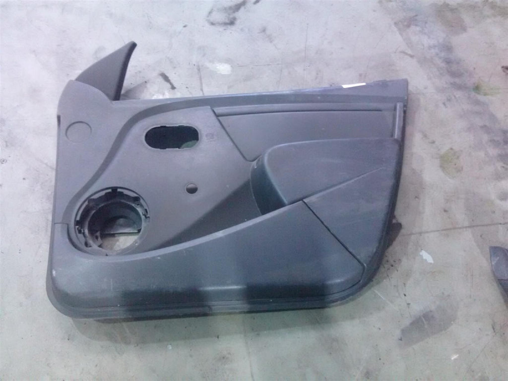 Tapiterie usa dreapta fata Dacia Logan, an 2013