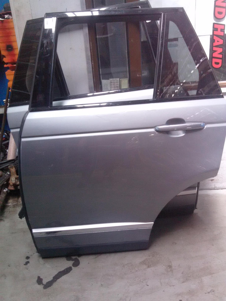 Usa stanga spate zgariata Range Rover Vogue 4.4 d , fabr 2016