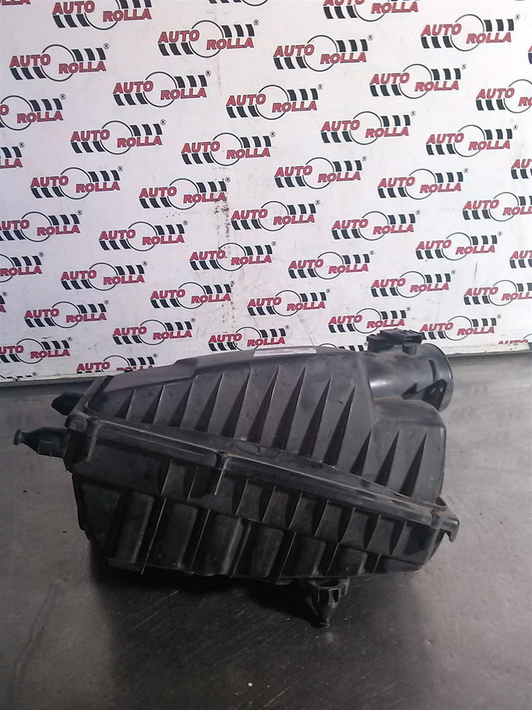 Carcasa filtru aer stanga Range Rover Vogue 4.4 d , fabr 2016