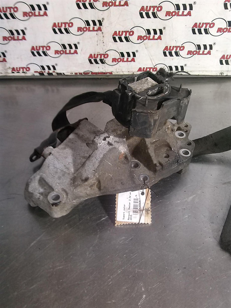 Suport motor Renault Master 2.3d an 2015.