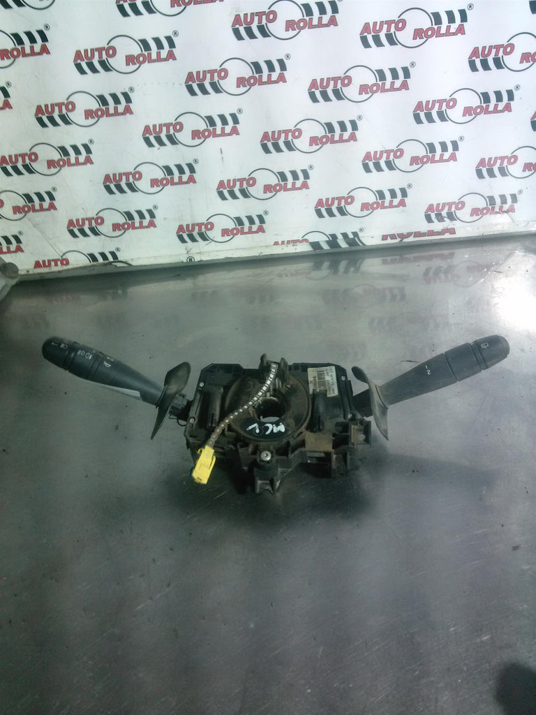 Bloc lumini+bloc stergatoare+folie volan Dacia Logan mcv an 2007