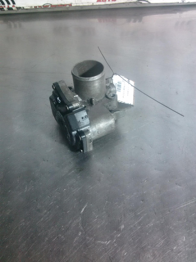 Clapeta acceleratie Renault Master 3 2.3 an 2015.