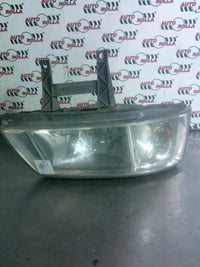 Far dreapta VW Transporter T5 1.9 tdi, an 2005.