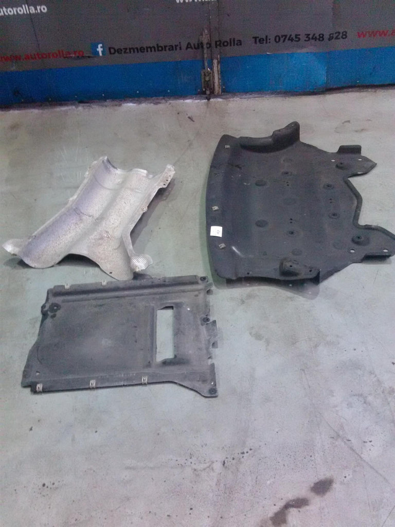 Scuturi podea BMW X6 M 4.0d biturbo, F16, an 2016
