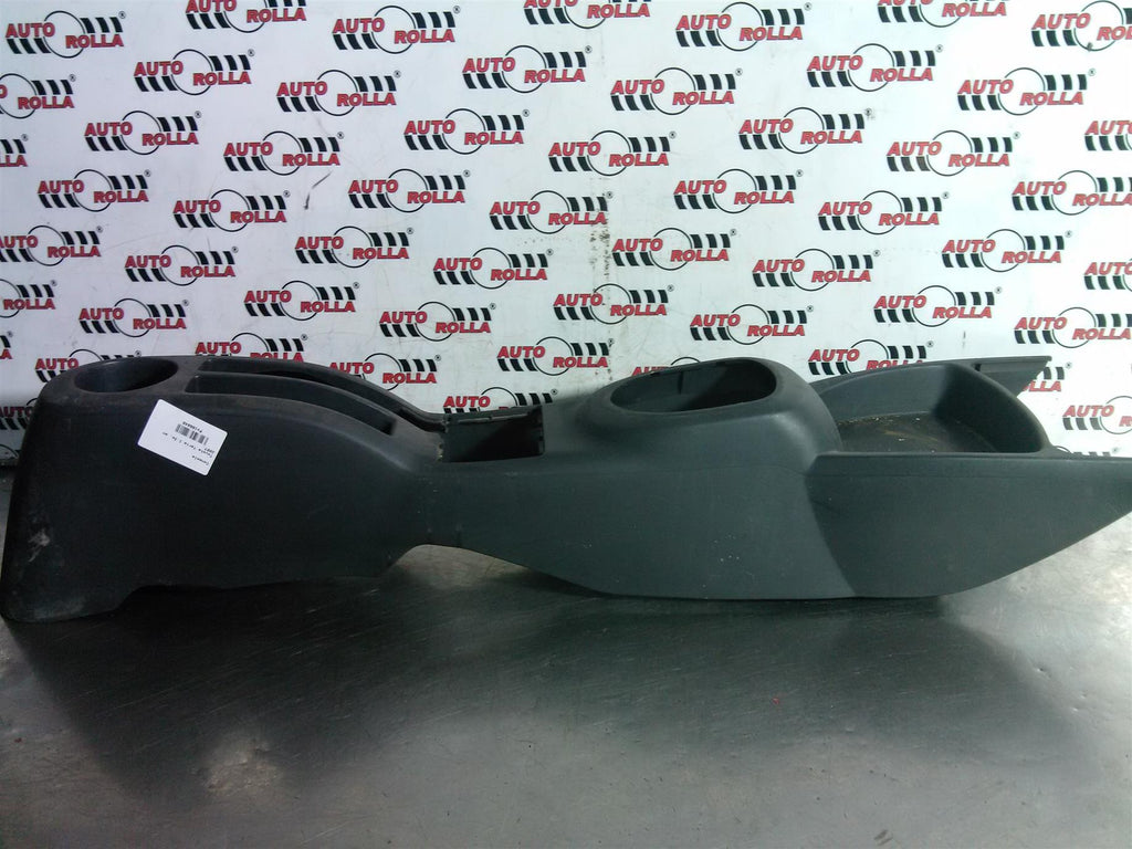 Consola Toyota Yaris 1.3s, an 2007.