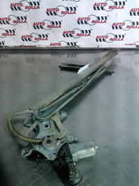 Macara+motoras dreapta fata Toyota Yaris 1.3s, an 2007.