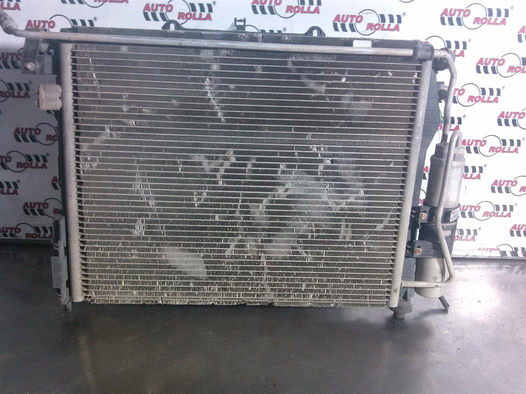 Radiator apa Renault Clio 1.4S, an 2002