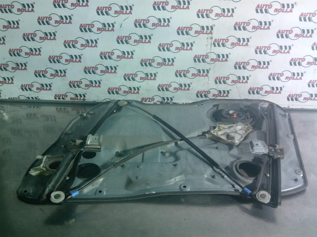 Macara +motoras stanga fata Seat cordoba an 2004