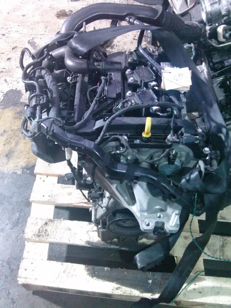 Ambreiaj complet Ford Fiesta MK8 1.1 12V 63kW XYJA XYJB XYJC