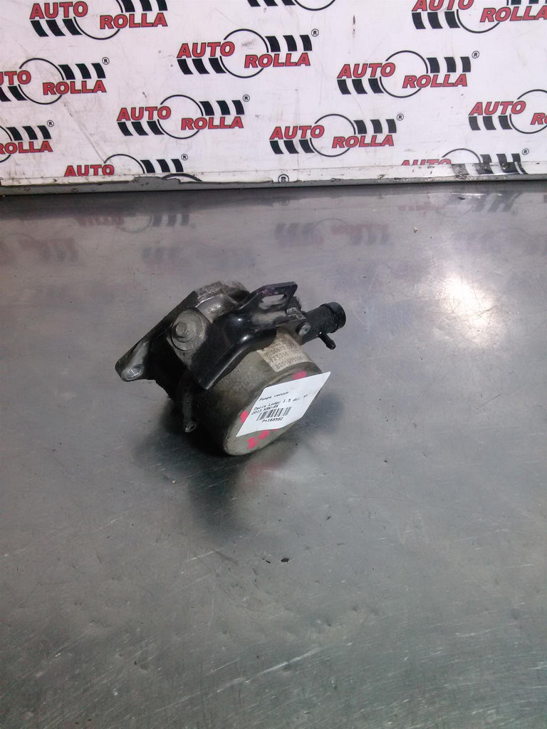 Pompa vacuum Dacia Lodgy 1.5 dci, an 2013 K9K-R8