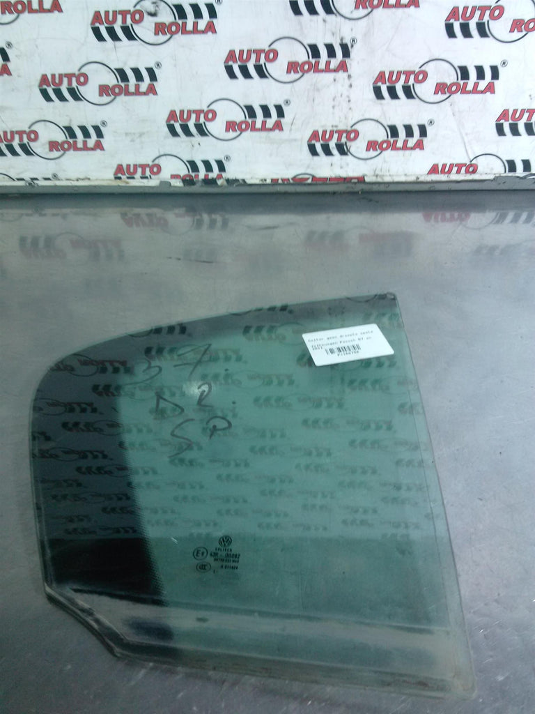 Coltar geam dreapta spate Volkswagen Passat B7 an 2011.