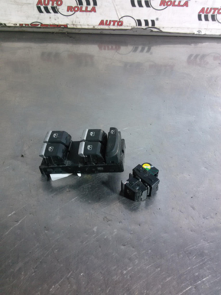 Butoane geamuri Audi Q5, 2.0TDI, an 2018, DETB