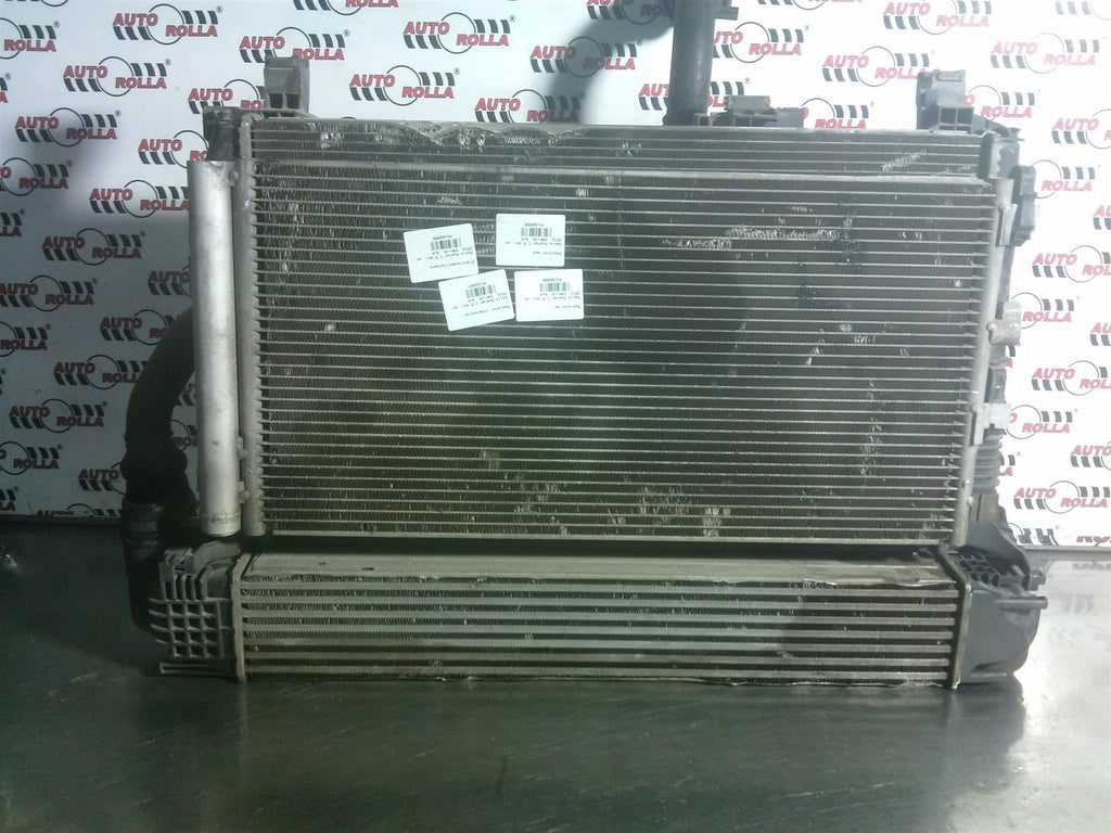 Radiator apa Dacia Duster 1.5 dci, an 2012, K9K-J8, 4x4