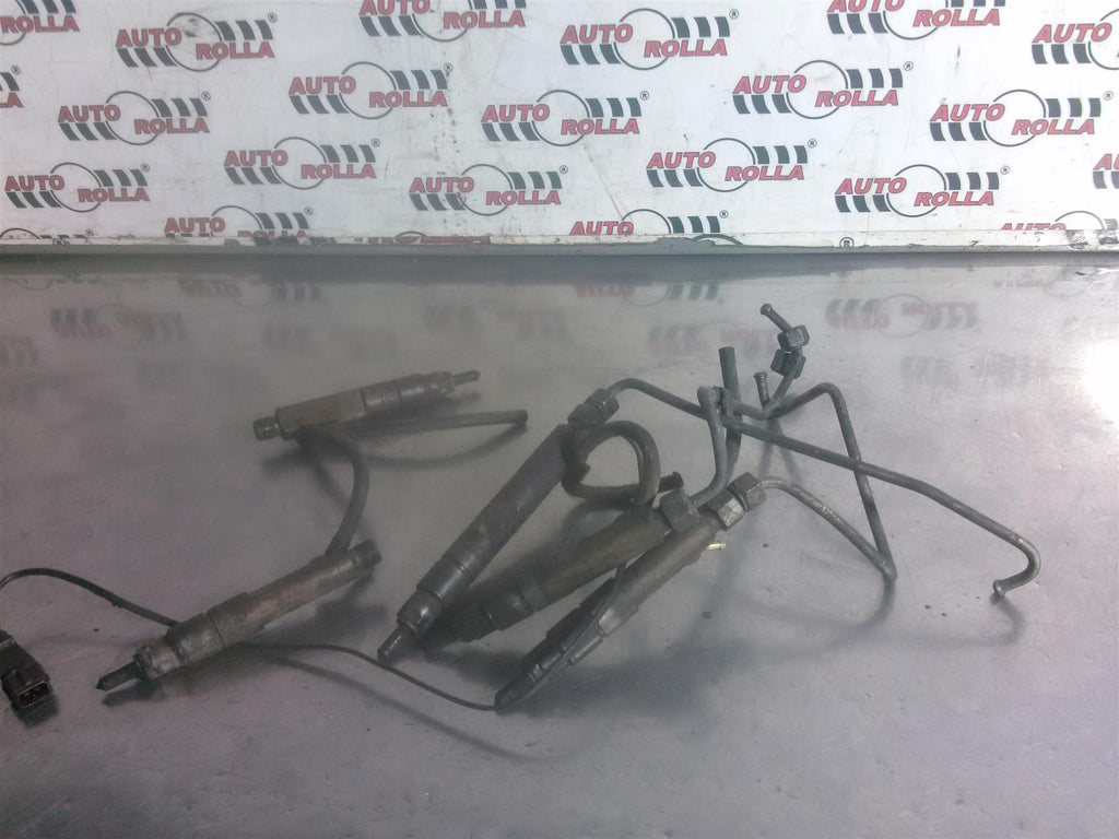 Injectoare set Volkswagen LT 2.5D an 2004.