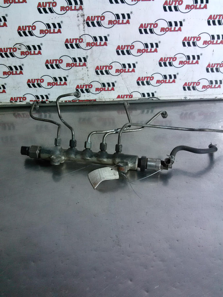 Rampa injectoare Toyota Avensis 2.2D, an 2007, 2AD-FHV