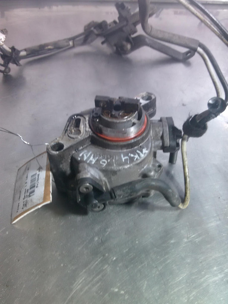 Pompa vacuum Ford Mondeo 1.6 tdci, an 2011, T1BB