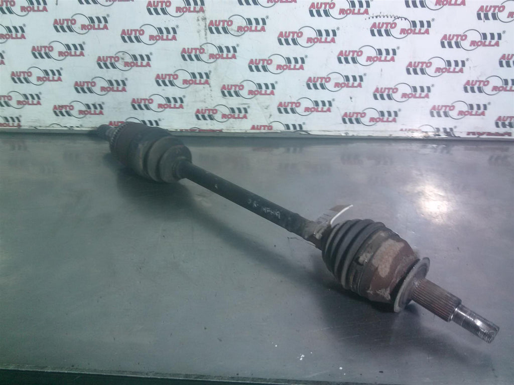 Planetara dreapta fata Infiniti Q50, 2.2D, an 2016.