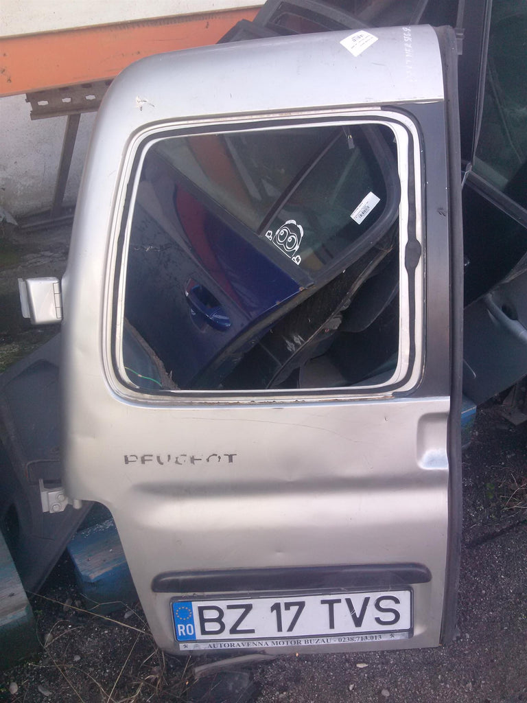 Usa stanga spate Peugeot Partner, an 2005