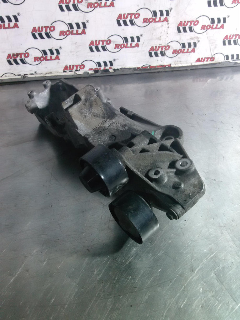 Suport accesorii Renault Master, 2.3d, an 2016