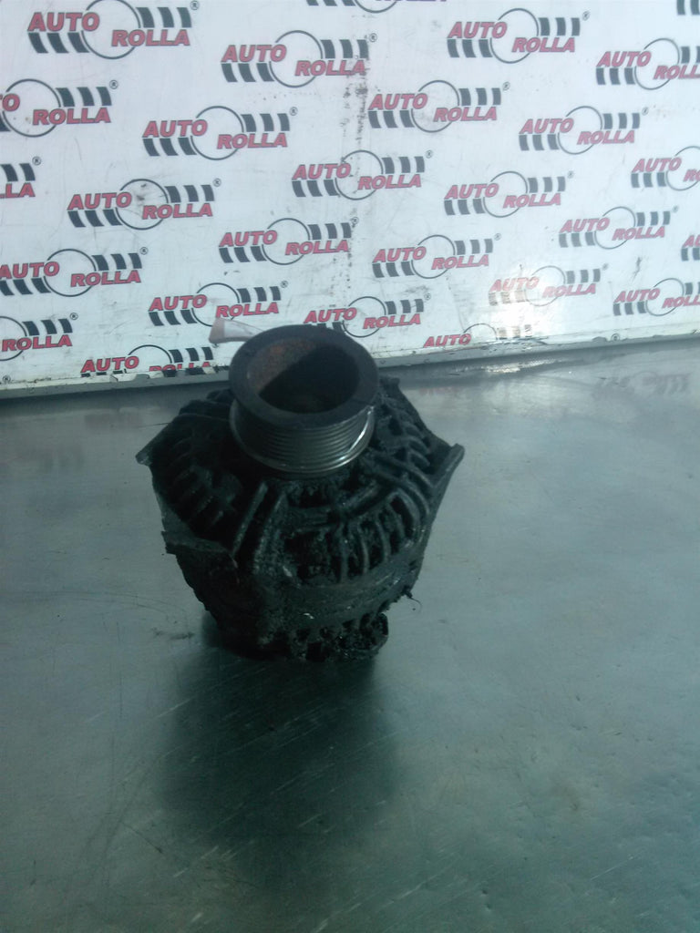 Alternator(prinderi rupte) Renault Magnu  an 2011