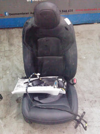 Scaun dreapta Tesla Model Y