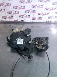 Cremaliera usa dreapta laterala Volkswagen Touran 1.6 tdi, CAY, an 2012