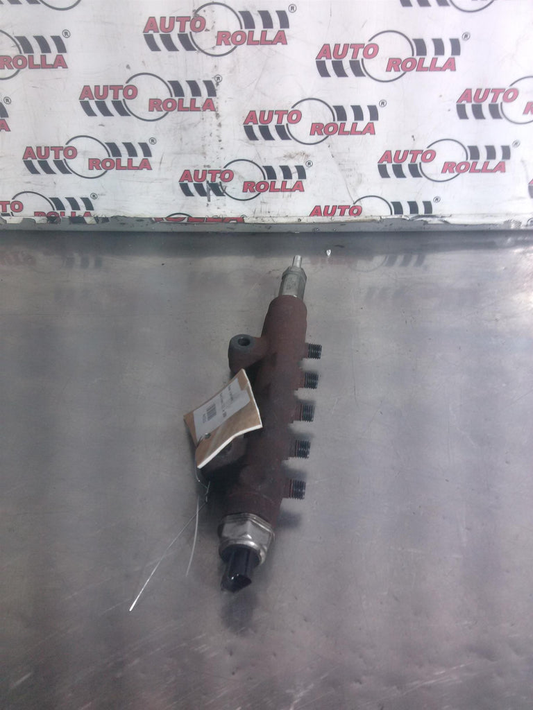 Rampa injectoare Ford Tranzit 2.2 ,an 2008