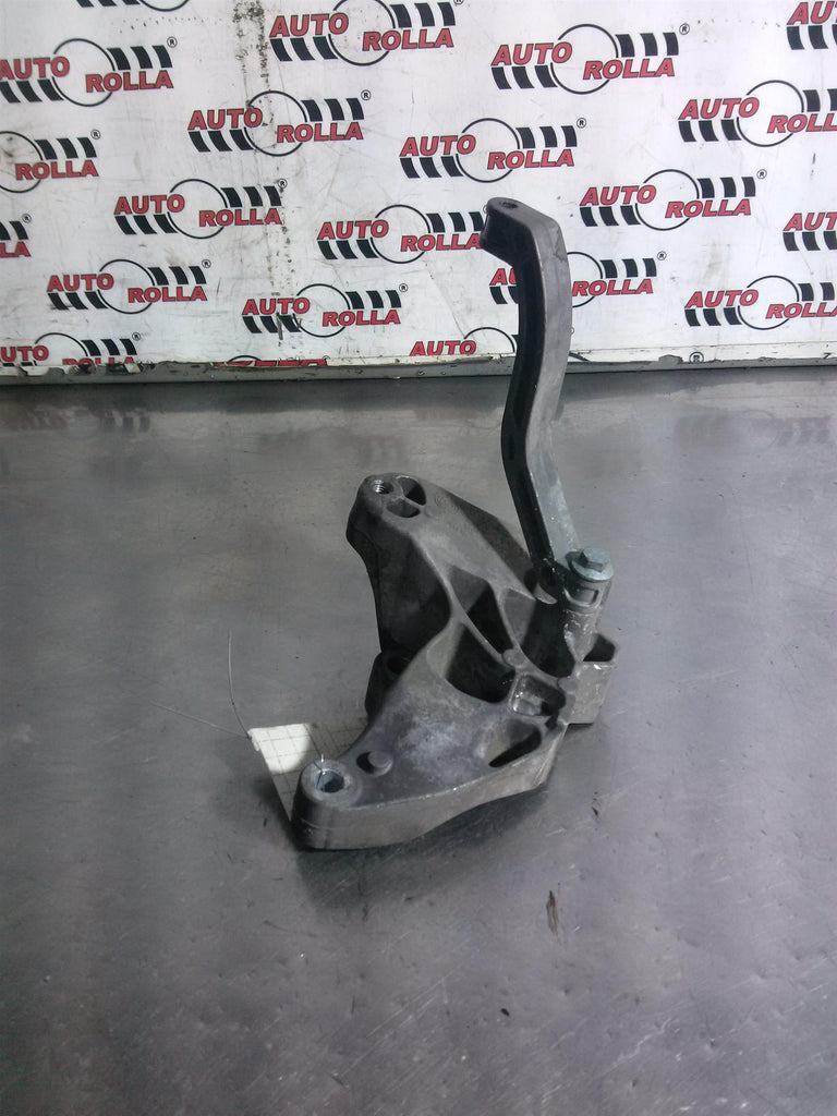 Suport motor Volkswagen Jetta, an 2006